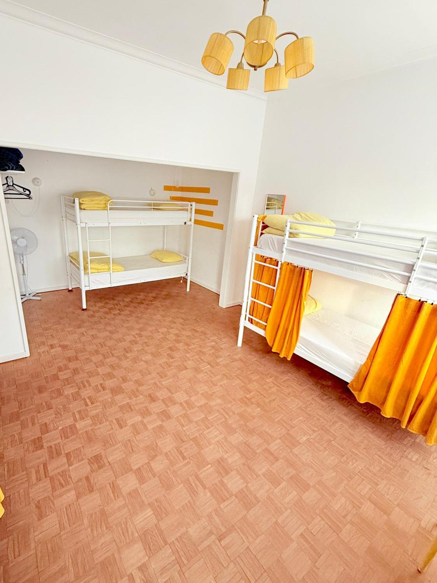 Auberge de jeunesse Barao 35 *